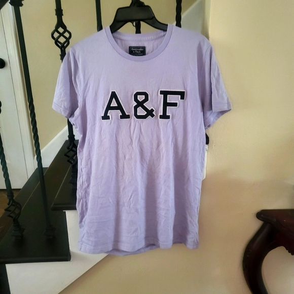 Men's Abercrombie & Fitch T-shirt. Size small. - Picture 1 of 5